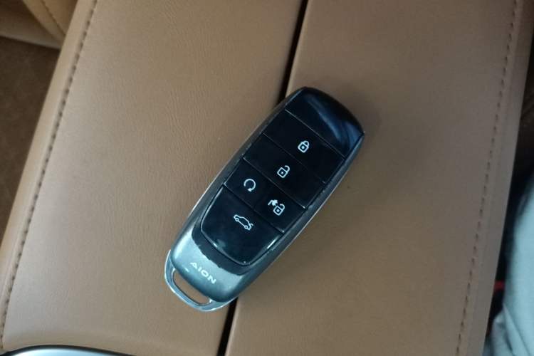 Used AION S 2023 Meizu 580 Lithium Iron Phosphate Vehicle Key