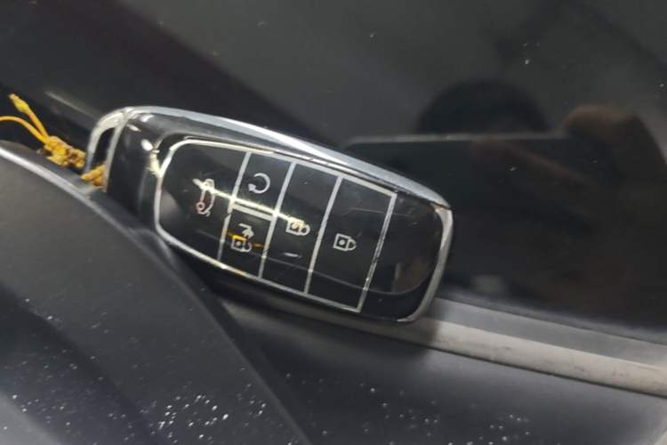 Used AION S 2023 Meizu 580 Lithium Iron Phosphate Vehicle Key