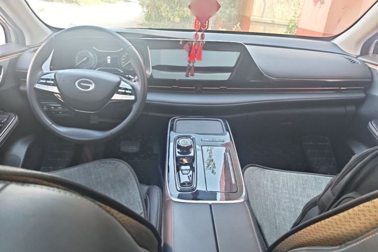 Used AION S 2023 Meizu 580 Lithium Iron Phosphate Center Console