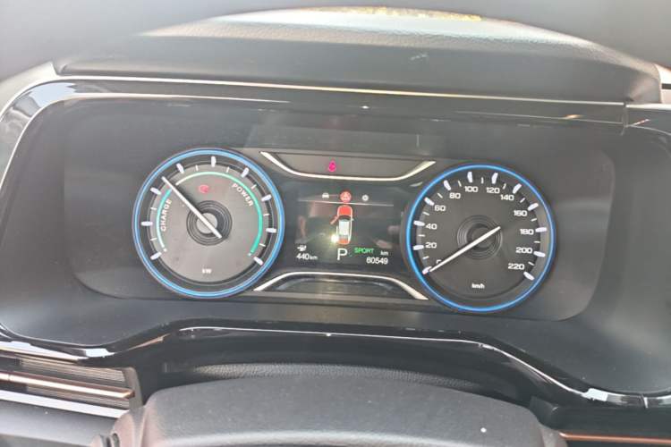 Used AION S 2023 Meizu 580 Lithium Iron Phosphate Instrument Cluster