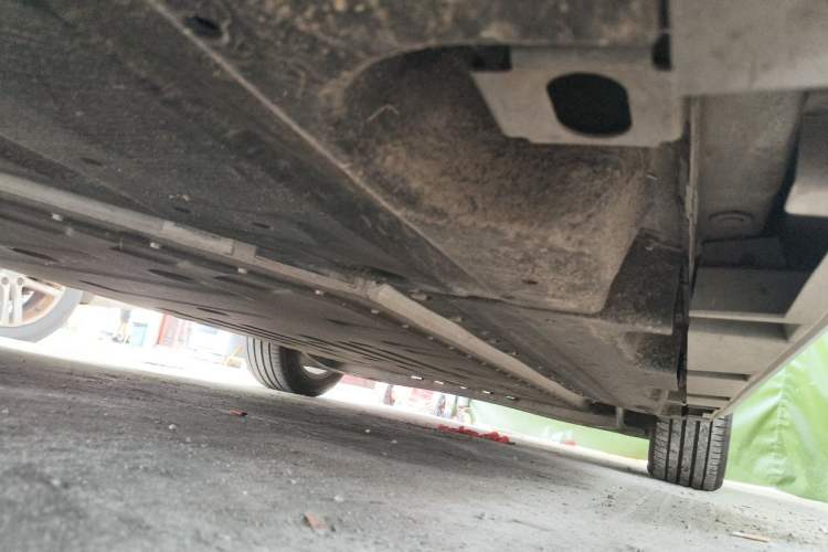 Used AION S  Chassis Front Left