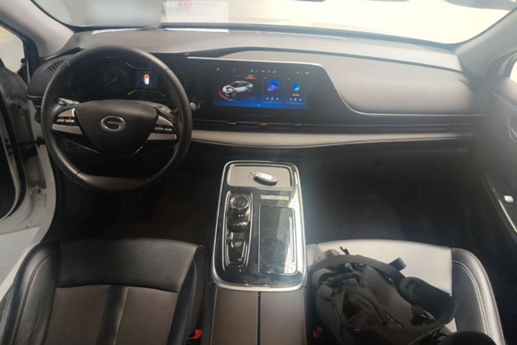 Used AION S  Center Console