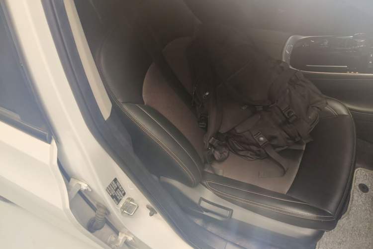 Used AION S  Right Front Seat