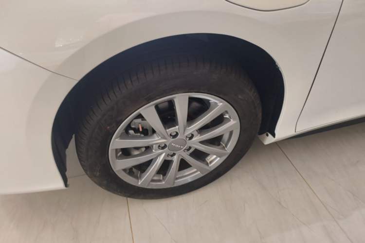 Used AION S 2026 Model Xuan 580 Left Front Wheel Hub
