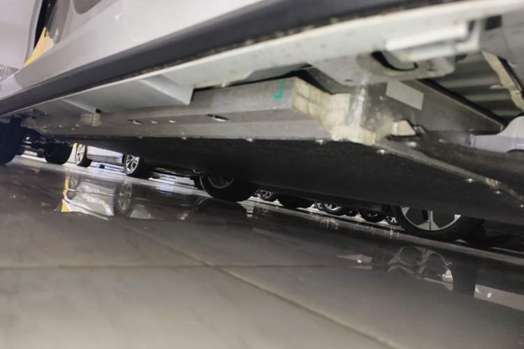 Used AION S 2026 Model Xuan 580 Right Side Sill