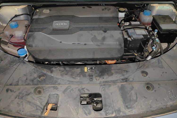 Used AION S MAX 2024 80 Xinghan Edition Ternary Lithium Engine Bay