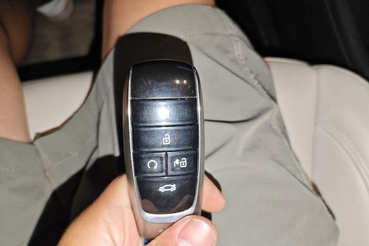 Used AION S MAX 2024 80 Xinghan Edition Ternary Lithium Interior 1