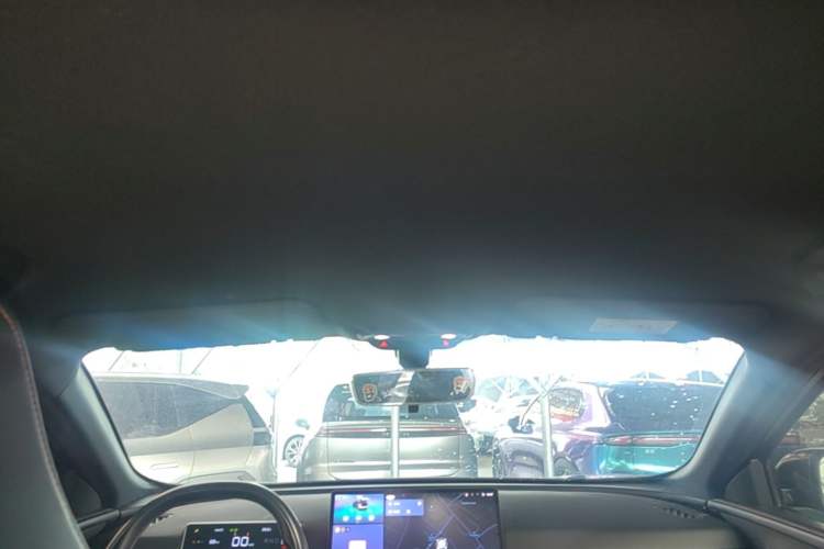 Used AION S MAX 2024 70 Star Edition Headliner