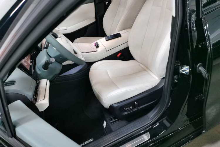 Used AION S MAX 2024 80 Star Edition Ternary Lithium Left Front Seat