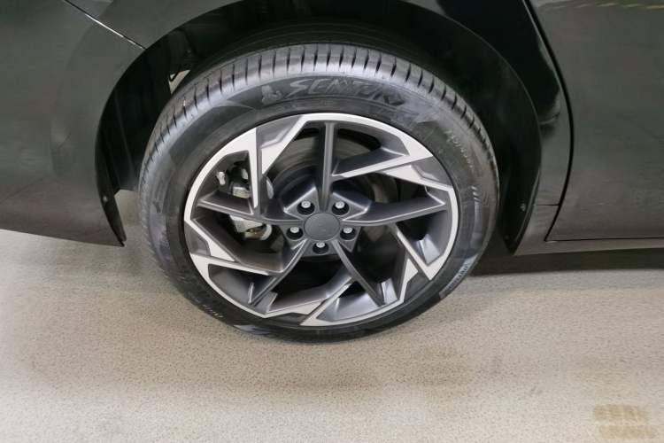 Used AION S MAX 2024 80 Star Edition Ternary Lithium Right Rear Wheel Hub