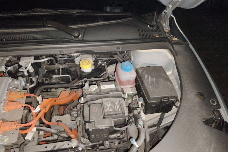 Used AION S MAX 2024 70 Star Edition 54.6 kWh Engine Bay Left