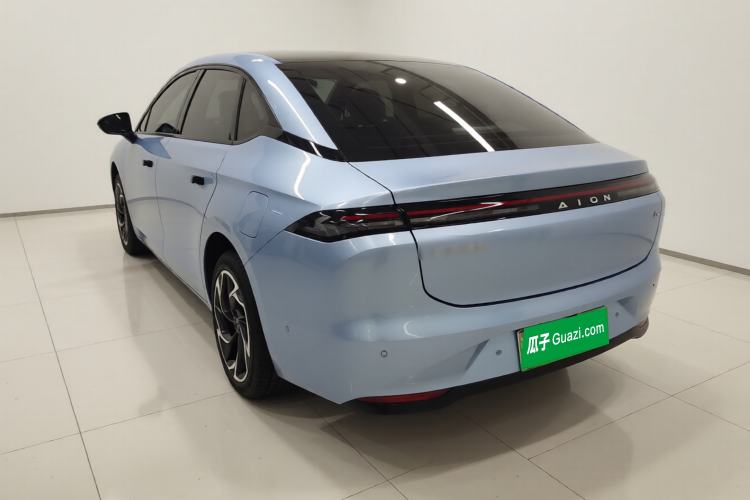 Used AION S MAX 2024 80 Star Edition Lithium Iron Phosphate Exterior 2