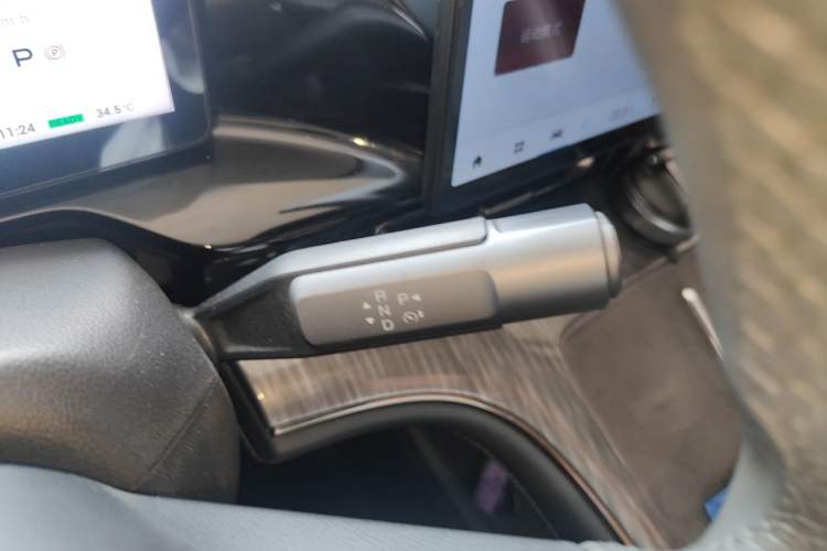 Used AION S MAX 2024 80 Star Edition Ternary Lithium Gear Lever