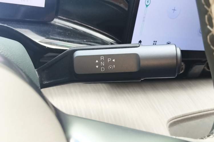 Used AION S MAX 2024 70 Star Edition Gear Lever