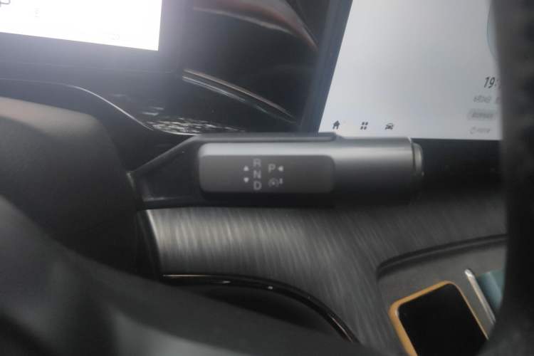 Used AION S MAX 2024 70 Star Edition Gear Lever