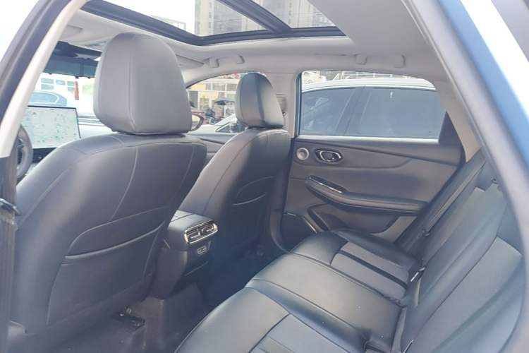 Used AION S MAX 2024 70 Star Edition Headliner
