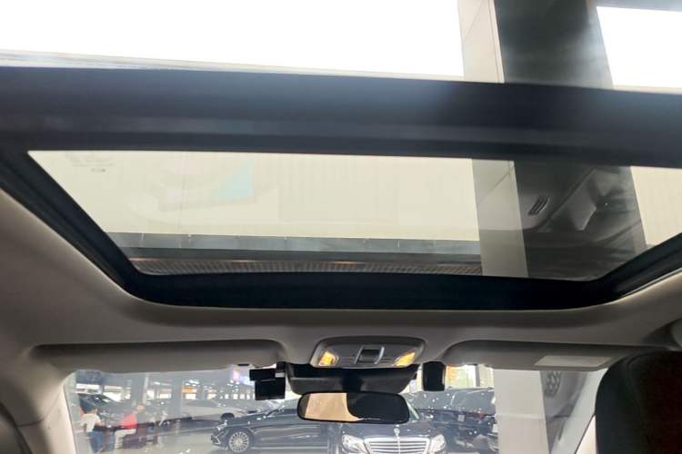 Used AION S MAX 2024 70 Star Edition Headliner
