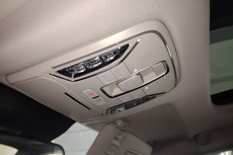 Used AION S MAX 2024 80 Star Edition Ternary Lithium Headliner