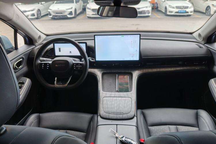 Used AION S MAX 2024 80 Star Edition Ternary Lithium Interior 2