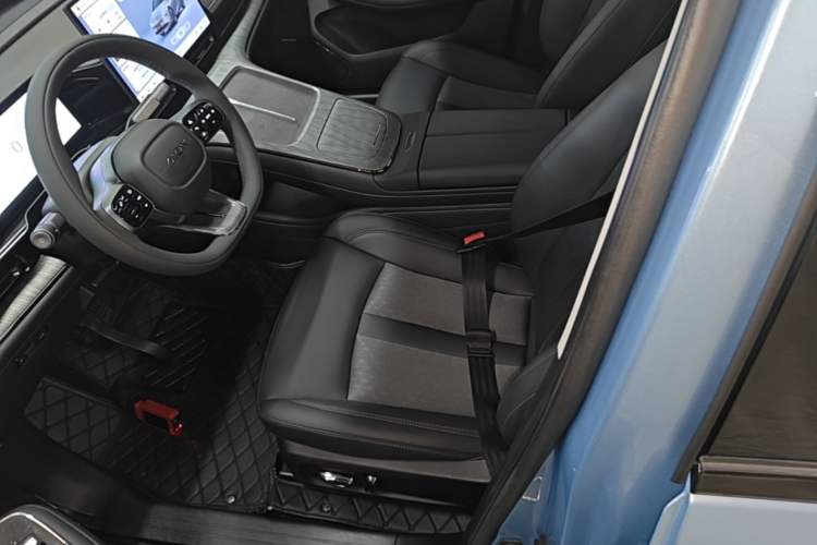 Used AION S MAX 2024 70 Star Edition Left Front Seat