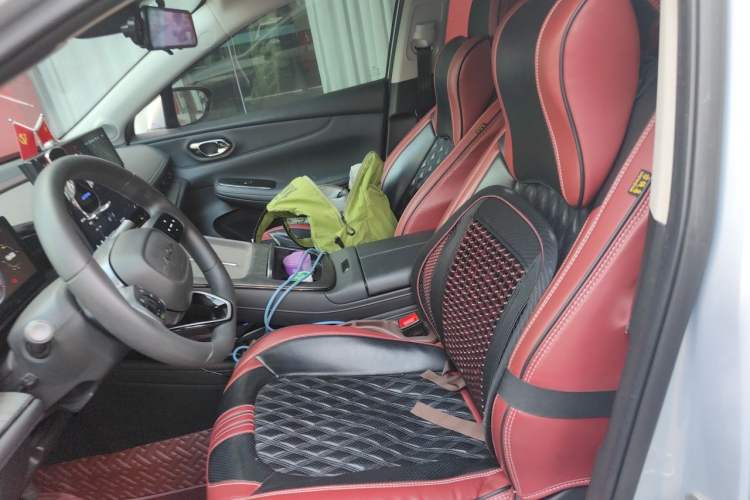 Used AION S MAX 2024 70 Star Edition 54.6 kWh Left Front Seat