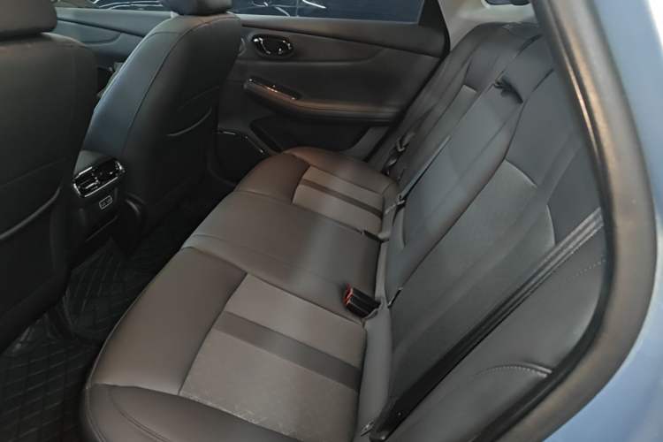 Used AION S MAX 2024 70 Star Edition Left Rear Seat