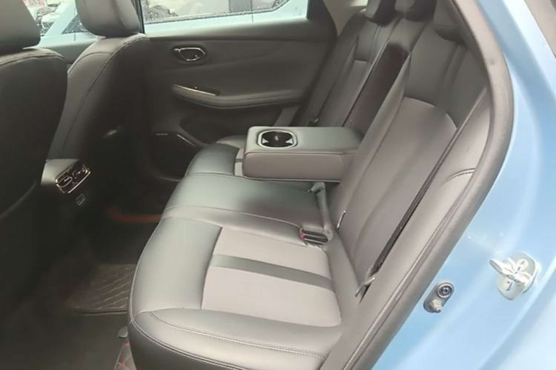 Used AION S MAX 2024 70 Star Edition Left Rear Seat
