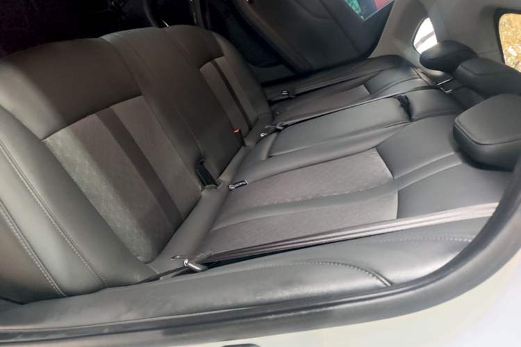 Used AION S MAX 2024 70 Star Edition Left Rear Seat