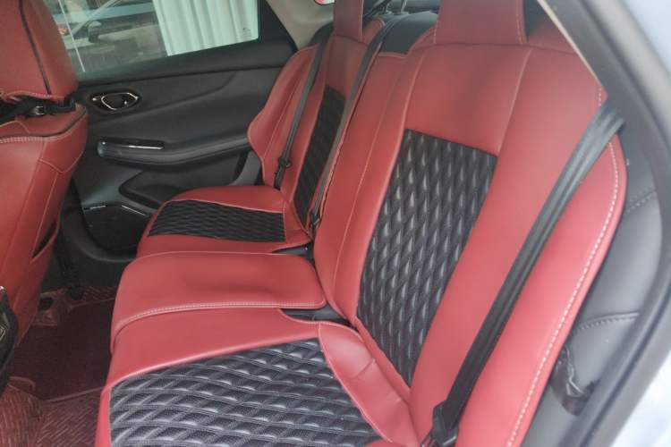 Used AION S MAX 2024 70 Star Edition 54.6 kWh Left Rear Seat