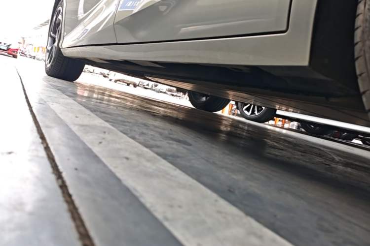 Used AION S MAX 2024 80 Star Edition Ternary Lithium Left Side Sill