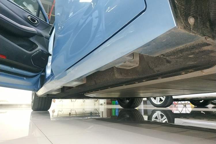 Used AION S MAX 2024 80 Star Edition Ternary Lithium Left Side Sill