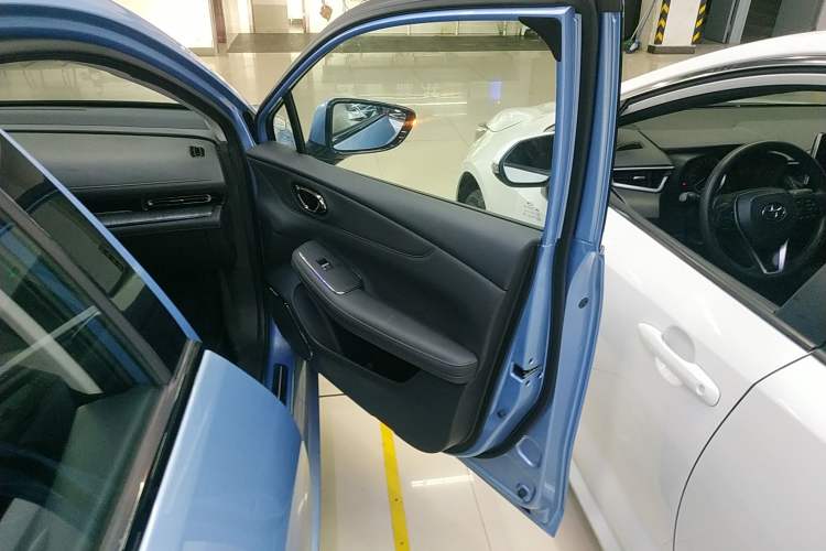 Used AION S MAX 2024 80 Star Edition Ternary Lithium Right Front Door Interior