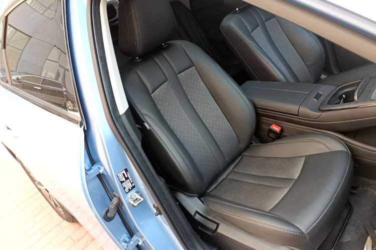 Used AION S MAX 2024 70 Star Edition Right Front Seat