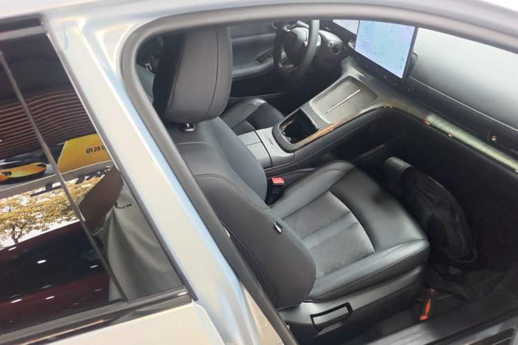 Used AION S MAX 2024 70 Star Edition Right Front Seat