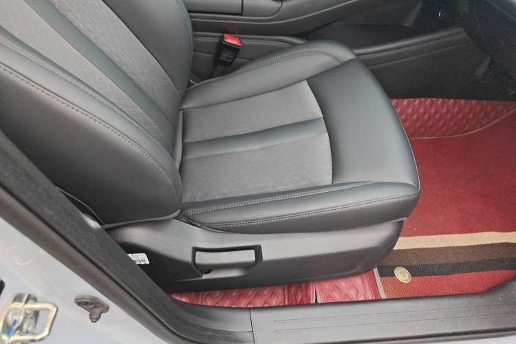 Used AION S MAX 2024 70 Star Edition Right Front Seat