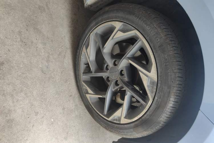 Used AION S MAX 2024 80 Star Edition Ternary Lithium Right Front Wheel Hub