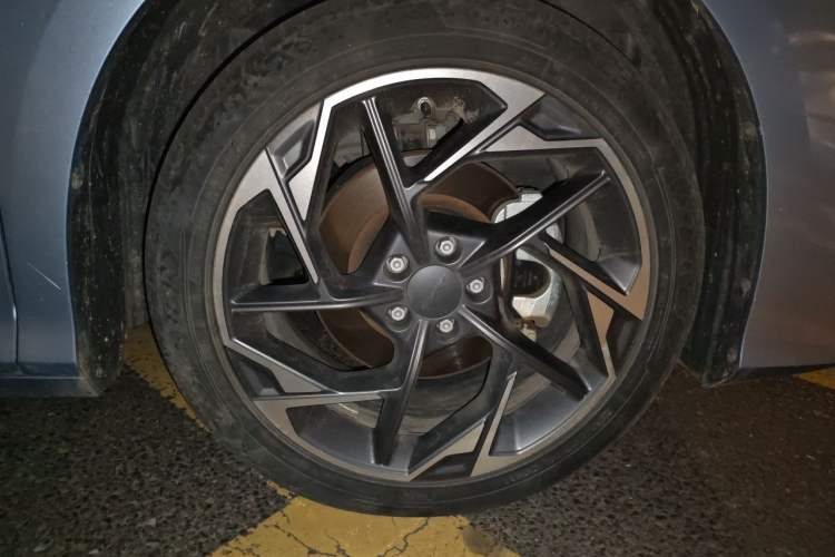 Used AION S MAX 2024 70 Star Edition Right Front Wheel Hub