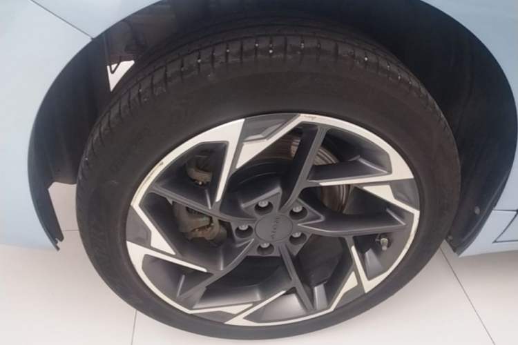 Used AION S MAX 2024 80 Star Edition Ternary Lithium Right Rear Wheel Hub