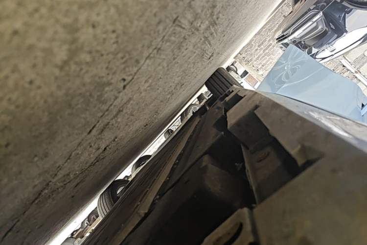 Used AION S MAX 2024 70 Star Edition Right Side Sill