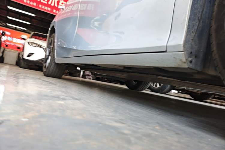 Used AION S MAX 2024 80 Star Edition Ternary Lithium Right Side Sill