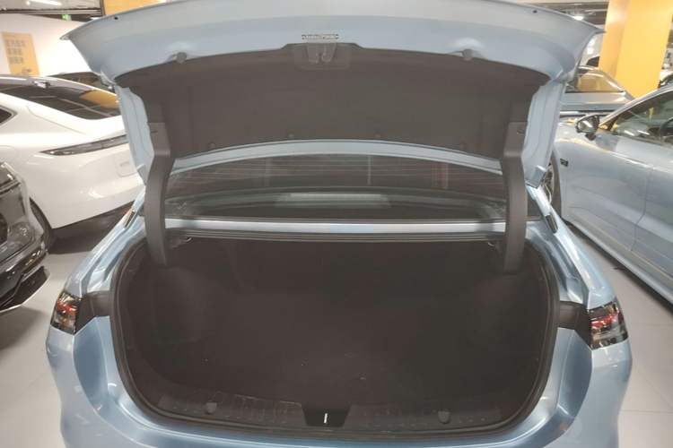 Used AION S MAX 2024 70 Star Edition Trunk