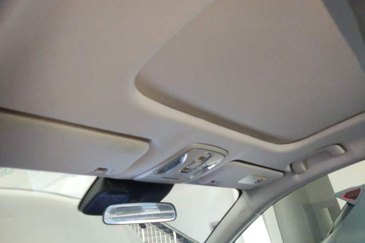 Used AION S MAX 2024 70 Star Edition Headliner
