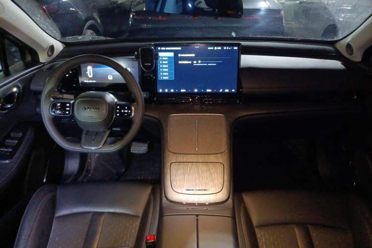 Used AION S MAX 2024 70 Star Edition Center Console