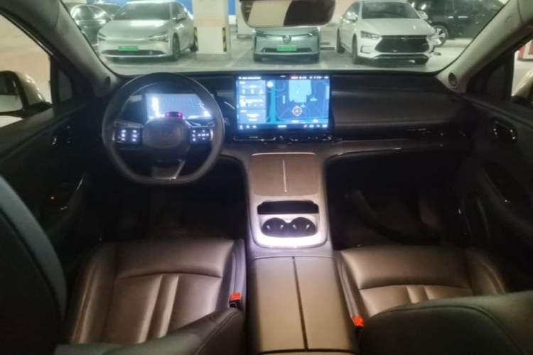 Used AION S MAX 2024 80 Xinghan Edition Lithium Iron Phosphate Center Console