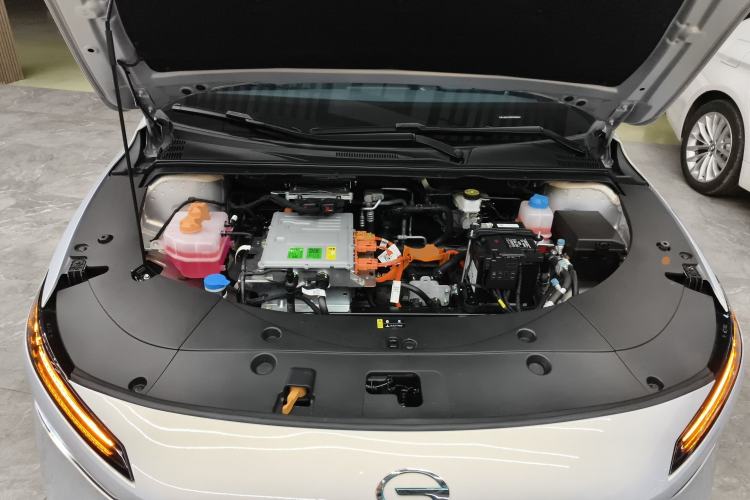 Used AION S MAX 2024 80 Star Edition Lithium Iron Phosphate Engine Bay