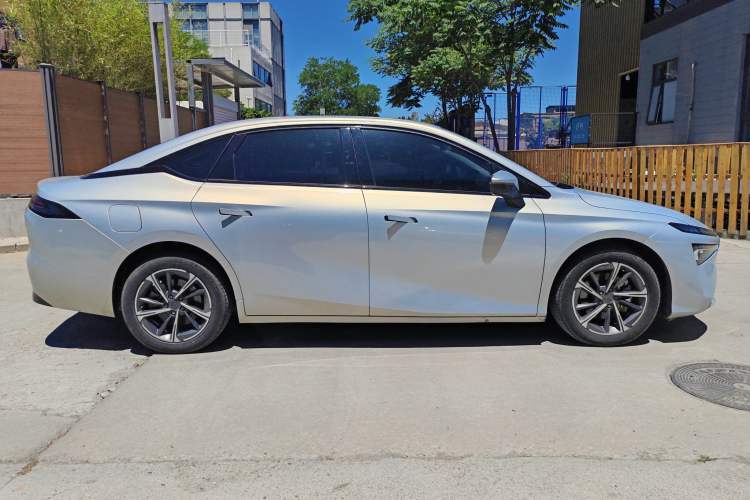 Used AION S MAX 2024 70 Star Edition Exterior 3
