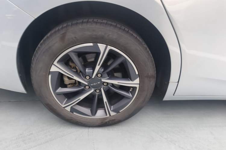 Used AION S MAX 2024 70 Star Edition Exterior 5