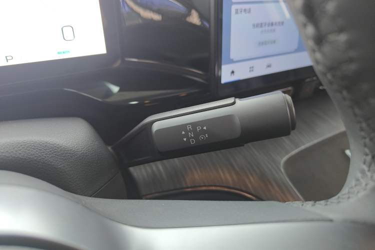 Used AION S MAX 2024 70 Star Edition Gear Lever