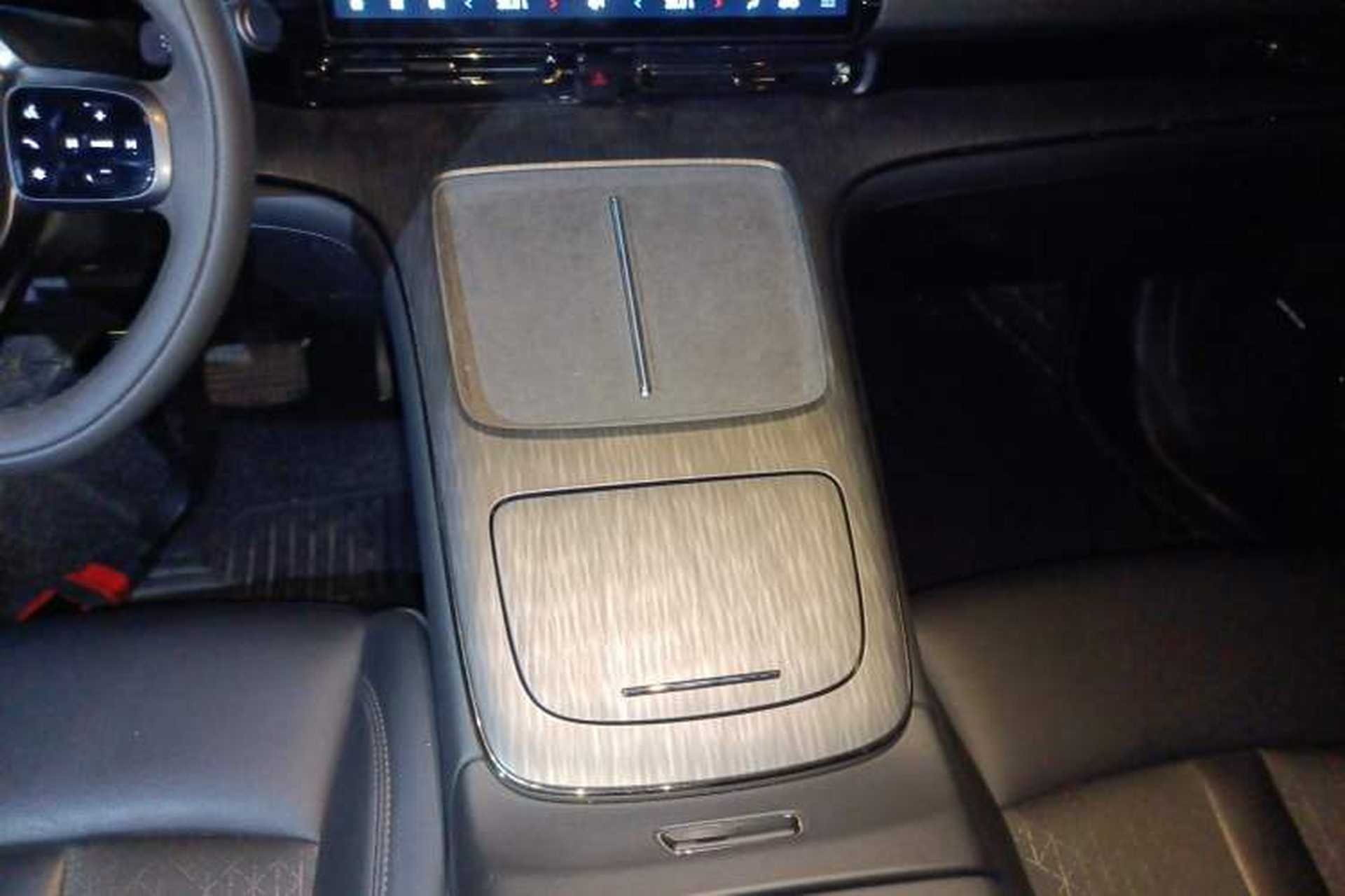 Used AION S MAX 2024 70 Star Edition Gear Lever