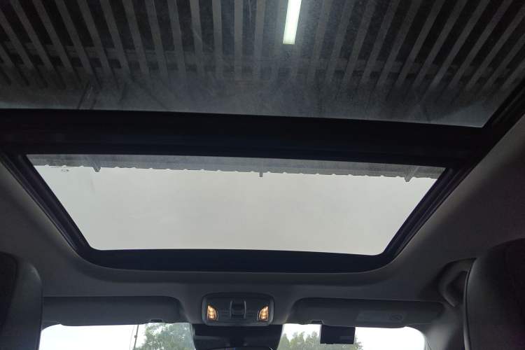 Used AION S MAX 2024 70 Star Edition Headliner